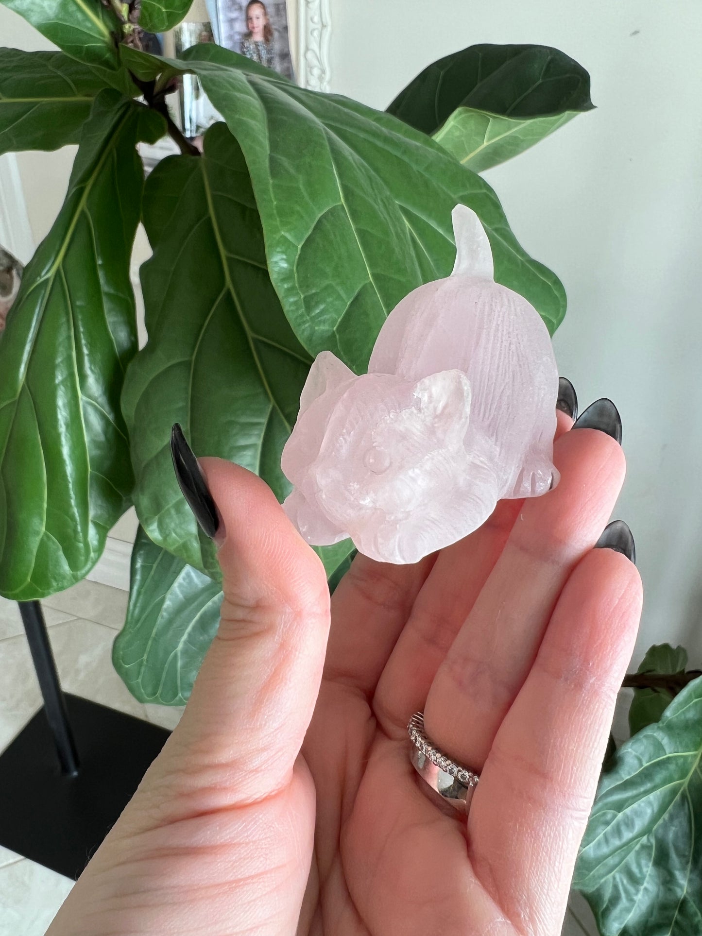 Rose Quartz Cat Carving