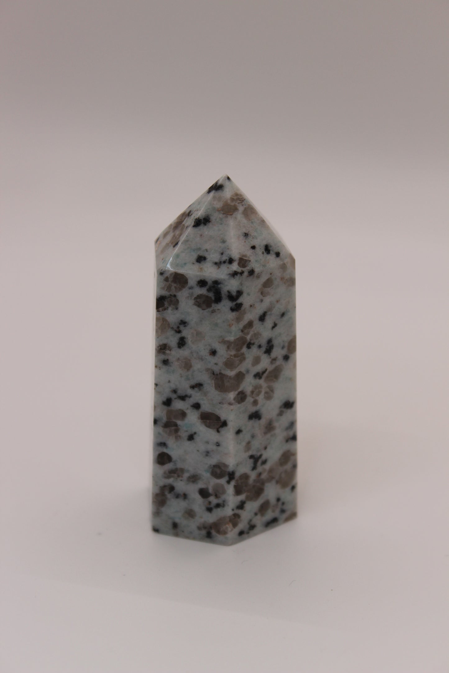 Kiwi Jasper Towers