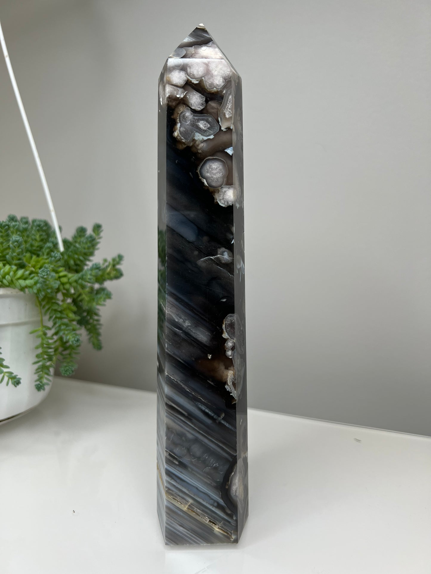 Black Flower Agate Towers